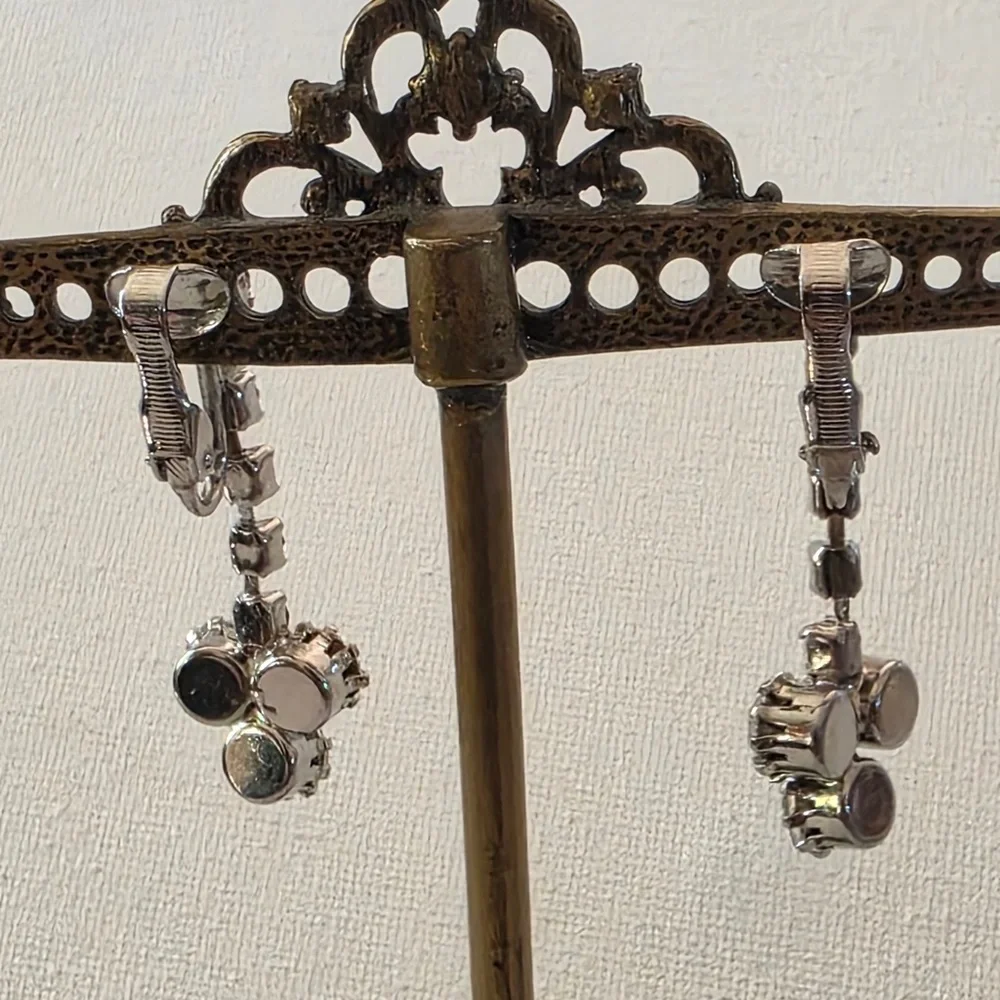 Vintage 1940's Rhinestone Silver Tone Dangle Clip on Earrings…